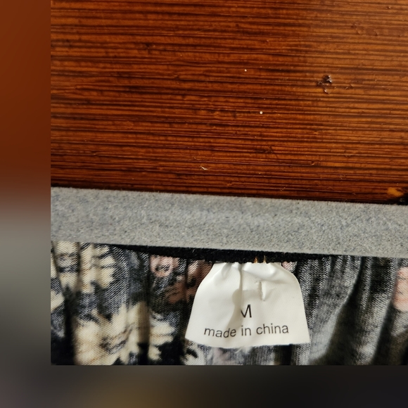 Floral Romper - Picture 6 of 6